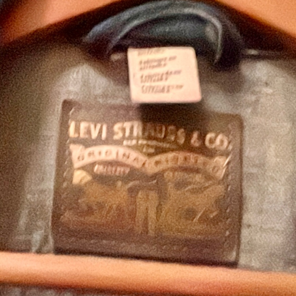 Levi Strauss Silver Label Cropped Denim Jacket - image 4